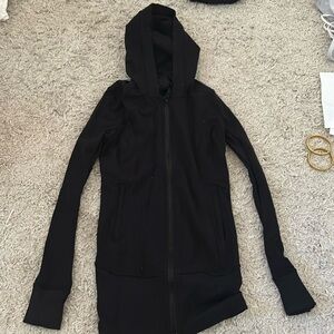 Lululemon define jacket with hood. Size four, black.